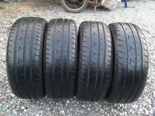 ขายยาง 205/55R16 Bridgestone Ecopia EP200 ยางสัปดาห์ที่29ปี14 ดอกยางเต็มนิ่มลึกสดเท่ากันไม่แตกลายไม่ร้าวไม่กินข้างไม่มีปะ สวยๆ จำนวน 1 ชุด 3900 ขายยาง 205/55R16 Bridgestone Ecopia EP200 ยางสัปดาห์ที่29ปี14 ดอกยางเต็มนิ่มลึกสดเท่ากันไม่แตกลายไม่ร้าวไม่กินข้างไม่มีปะ สวยๆ จำนวน 1 ชุด 3900