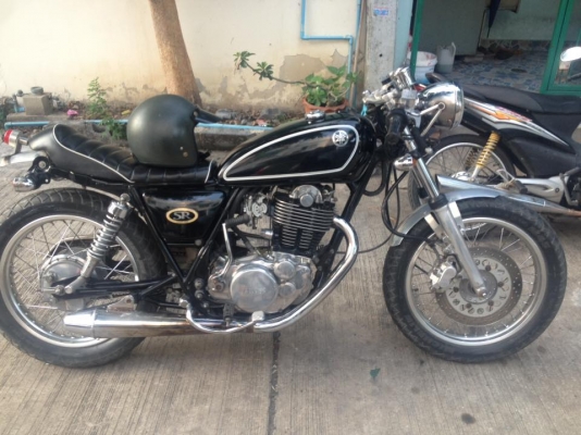 ขาย sr400 อินวอยปี2002 เครื่องเเน่นๆๆ ค่าเฟ่สวยๆๆ ราคา49000นี้หาอยากคับ