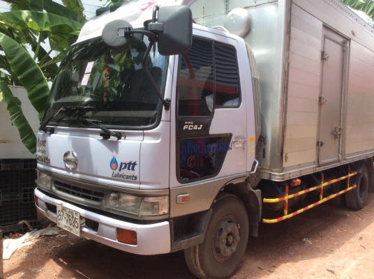 หกล้อ ฮีโน่ FC4J145 ปี43 บรรทุกตู้แห้ง ยาว5.50ม สภาพดีพร้อมใช้ ทะเบียนพร้อมโอน