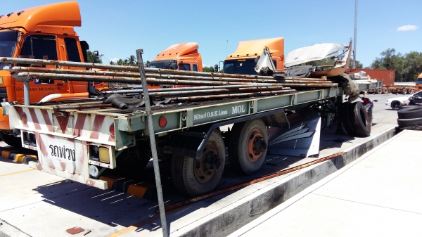 ขายด่วนครับ หาง 2 เพลา พื้นเรียบ ราคาถูกครับ