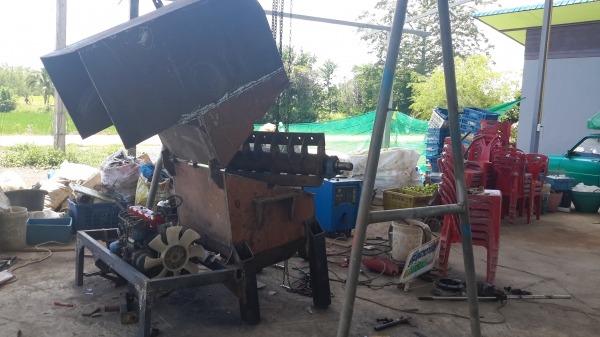 ขาย  เครื่องบดพลาสติก