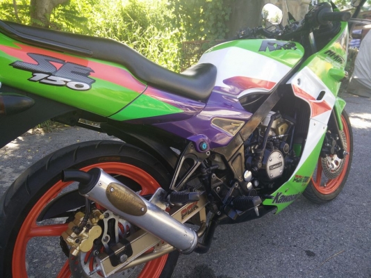 KAWASAKI KR150CC SE98แท้ รถปี42 รถบ้านเอกสารครบ เสื้อทอง1855ไม่ปลอก ท่อPDKแท้เดิม ชุดสีสวยสด สภาพจบๆพร้อมใช้งาน