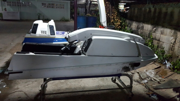 ขายเจ็ทยืน เก่าญี่ปุ่น ตามสภาพคาวาซากิ 2ลำ