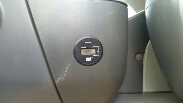 ขายรถแบคโฮ CAT 320D 3000 ชั่วโมง เอกสารอินวอยล์ เต็มทุกระบบ ขายรถแบคโฮ CAT 320D 3000 ชั่วโมง เอกสารอินวอยล์ เต็มทุกระบบ