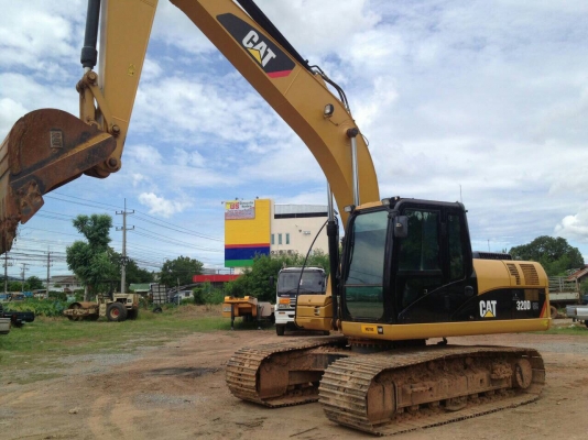 ขายรถแบคโฮ CAT 320D 3000 ชั่วโมง เอกสารอินวอยล์ เต็มทุกระบบ ขายรถแบคโฮ CAT 320D 3000 ชั่วโมง เอกสารอินวอยล์ เต็มทุกระบบ