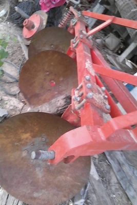 ขายตามสภาพพาน3ใบ24ติดมากับรถไถ50แรง