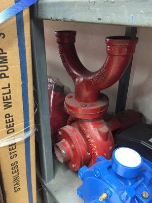 ขายปั๊มน้ำเขาควาย รอบช้า 2 นิ้ว 5800 บาท 0835662999