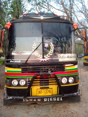 ขายรถบัสด่วน