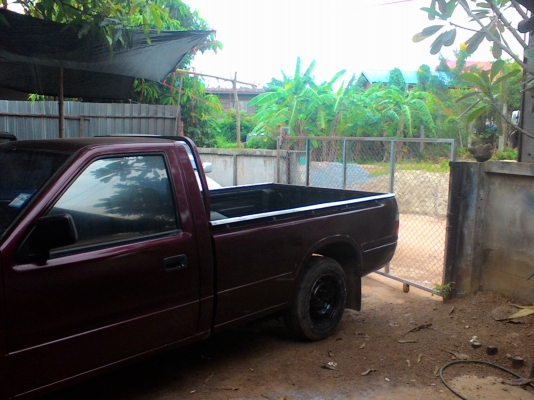 ขายอีชุด้าก้อนอายหัวเดียวปี41 2.5เทอโบ แอร์เย็น ภาษีไม่ขาด พร้อมใช้งาน 117000 บาท