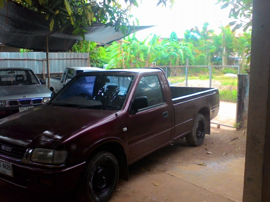 ขายอีชุด้าก้อนอายหัวเดียวปี41 2.5เทอโบ แอร์เย็น ภาษีไม่ขาด พร้อมใช้งาน 117000 บาท