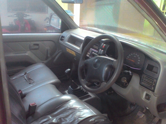 ขายอีชุด้าก้อนอายหัวเดียวปี41 2.5เทอโบ แอร์เย็น ภาษีไม่ขาด พร้อมใช้งาน 117000 บาท