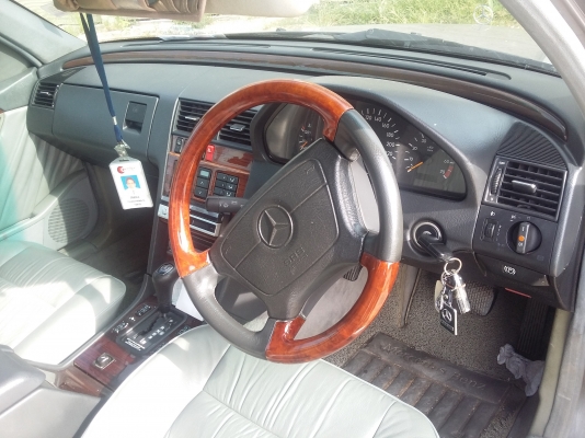 ขายรถเก๋ง เบนส์ C200 CL เครื่อง 2000 CC ขายรถเก๋ง เบนส์ C200 CL เครื่อง 2000 CC