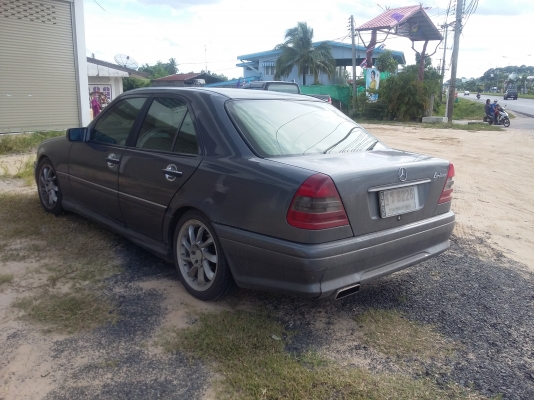 ขายรถเก๋ง เบนส์ C200 CL เครื่อง 2000 CC ขายรถเก๋ง เบนส์ C200 CL เครื่อง 2000 CC