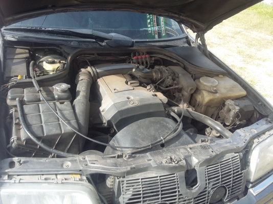 ขายรถเก๋ง เบนส์ C200 CL เครื่อง 2000 CC ขายรถเก๋ง เบนส์ C200 CL เครื่อง 2000 CC