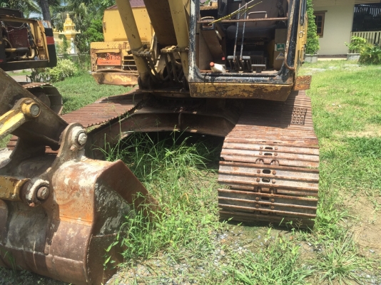 CAT E200B และE120B 2คัน เอาไปเลย 700,000 CAT E200B และE120B 2คัน เอาไปเลย 700,000