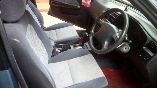 ขายรถเก๋งTOYOTA  corona รถบ้านฝากขาย