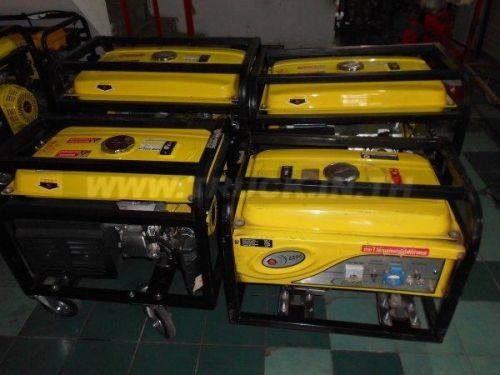 บริการให้เช่าเครื่องปั่นไฟ เครื่องกำเนิดไฟฟ้า Generator For Rent บริการให้เช่าเครื่องปั่นไฟ เครื่องกำเนิดไฟฟ้า Generator For Rent