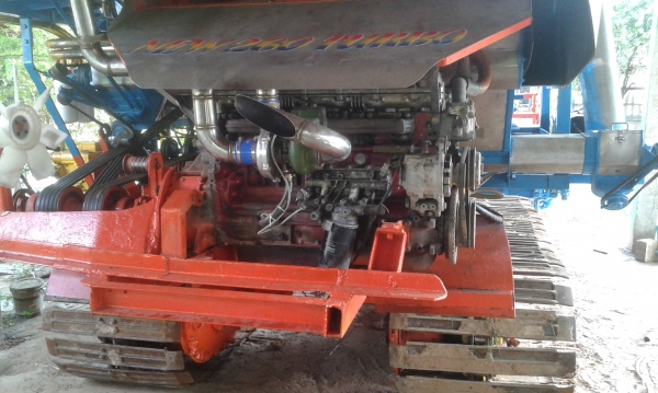 แบ่งจ่่าย 2 งวดได้ครับ ขายรถเกี่ยวไทยเจริญการช่างเครื่องยนต์ hino j2 เทอร์โบ 260  hp  ตัวเดิน pc 200 โซ่ d2  45 ข้อ ปั้มไดกิ้นเบอร์ 22 รถทำใหม่หลายรายการครับ