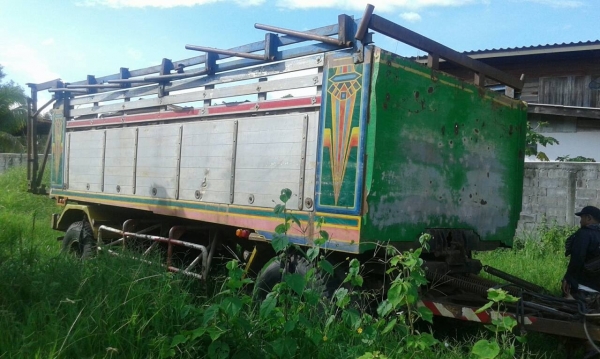 ขาย ISUZU ROCKY วางเครื่อง 270 แรง พ่วงแม่ลูกดั๊ม กระบะเนียม