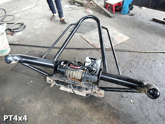 ขายกันชน offroad ถอดลงแล้ว 6,500 ครับ