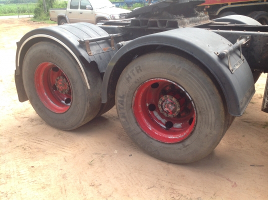 ขายรถ10ล้อหัวลาก  isuzuเด้กก้า320