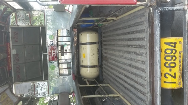 ขายสองแถวพร้อมวิน