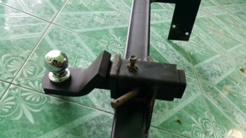 ชุดลากเรือสำหรับติดรถตู้ไฮเอทหัวจรวด