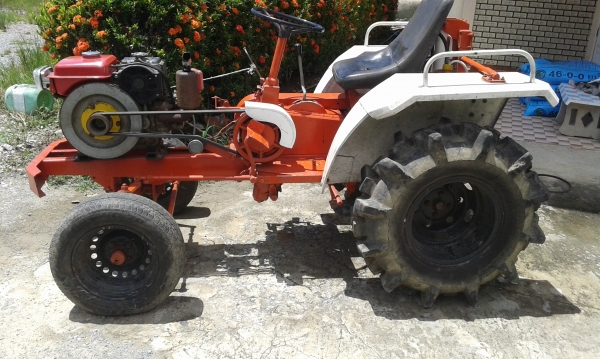 รถไถนั่งขับ