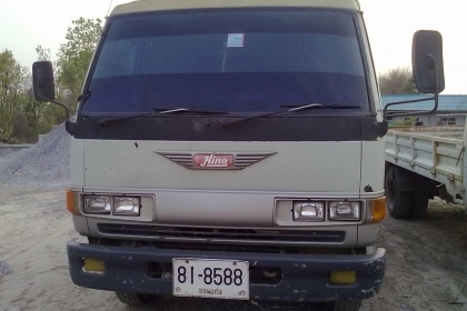 ต้องการขายหรือแลกเปลี่ยนกับรถโฟรคลิฟหรือรถตัก