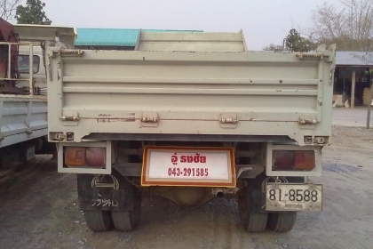 ต้องการขายหรือแลกเปลี่ยนกับรถโฟรคลิฟหรือรถตัก