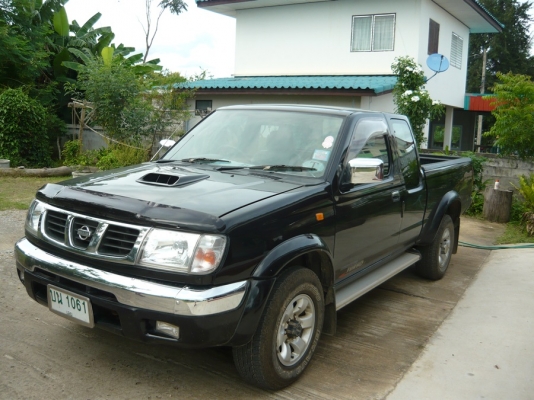 NISSAN FRONTIER 2.5 TD KING CAB 4WD ปี 2002