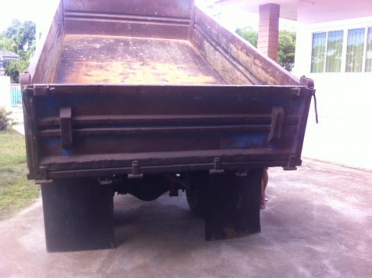 6ล้อดั้ม ISUZU NPR-130 TURBO ปี 2548