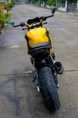 ขาย CB650F สีเหลือง ปี2015