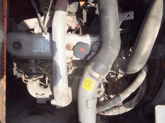 มาใหม่จ้า  HITACHI  ZX135 UR  ปี 2002   เก่าญี่ปุ่น  สภาพสวยมากๆๆ   ราคากันเองสนใจโทร  089-7462641  สุวรรณีจ้า