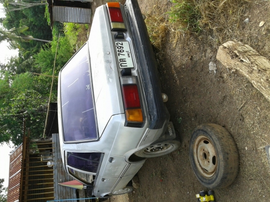 ขายnissan sunny b11  13000