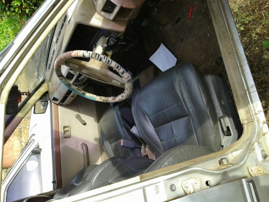 ขายnissan sunny b11  13000