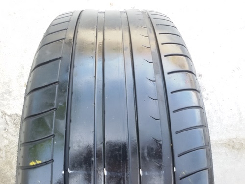 ขายยาง245/50/18 ปี2713 DUNLOP MAXX GT 4 เส้น ขายยาง245/50/18 ปี2713 DUNLOP MAXX GT 4 เส้น