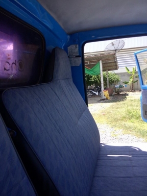 ขายหกล้อTLเครื่อง4BC2ฝาดำ100แรงเครื่องแน่น คัสซีสวยไม่ปะดาม ยางดี หัวเก๋งสวยโคลนโซนครบระบบไฟเตือนวัดความเร็วใช้ได้ครบ พร้อมคอกเหล็กแน่นหนาเปิดข้างได้ ทะเบียนพร้อมโอน กระบะยาว4.30เมตร กว้าง1.95เมตร