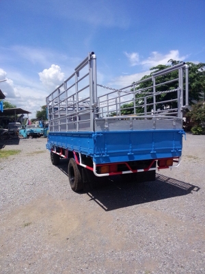 ขายหกล้อTLเครื่อง4BC2ฝาดำ100แรงเครื่องแน่น คัสซีสวยไม่ปะดาม ยางดี หัวเก๋งสวยโคลนโซนครบระบบไฟเตือนวัดความเร็วใช้ได้ครบ พร้อมคอกเหล็กแน่นหนาเปิดข้างได้ ทะเบียนพร้อมโอน กระบะยาว4.30เมตร กว้าง1.95เมตร