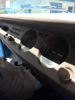 ขายหกล้อTLเครื่อง4BC2ฝาดำ100แรงเครื่องแน่น คัสซีสวยไม่ปะดาม ยางดี หัวเก๋งสวยโคลนโซนครบระบบไฟเตือนวัดความเร็วใช้ได้ครบ พร้อมคอกเหล็กแน่นหนาเปิดข้างได้ ทะเบียนพร้อมโอน กระบะยาว4.30เมตร กว้าง1.95เมตร