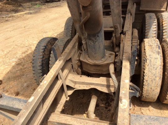 รถ Mitsubihi 220 MA T๊urbo รถ Mitsubihi 220 MA T๊urbo