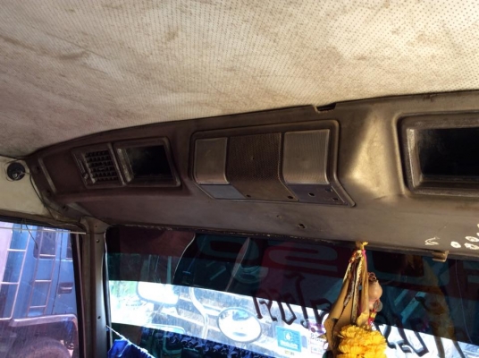 รถ Mitsubihi 220 MA T๊urbo รถ Mitsubihi 220 MA T๊urbo