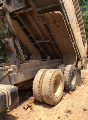 รถ Mitsubihi 220 MA T๊urbo รถ Mitsubihi 220 MA T๊urbo