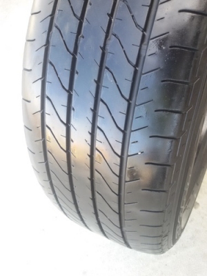 ขายยาง215/55/17 ปี 12 DUNLOP 4 เส้น ขายยาง215/55/17 ปี 12 DUNLOP 4 เส้น