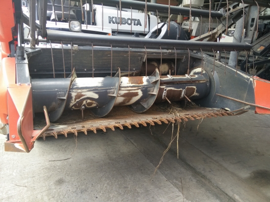 ขายรถเกี่ยวข้าว DC70G