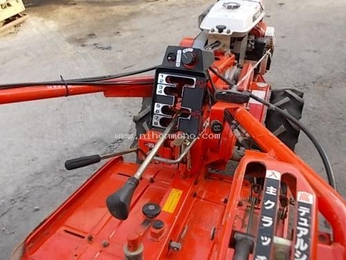 Lot ใหม่ รถพรวนดินเดินตาม KUBOTA TG620-K รหัสสินค้า : 80803102 Line ID: nihonmono หรือเพิ่มเติมไดที่ www.nihonmono.com Lot ใหม่ รถพรวนดินเดินตาม KUBOTA TG620-K รหัสสินค้า : 80803102 Line ID: nihonmono หรือเพิ่มเติมไดที่ www.nihonmono.com