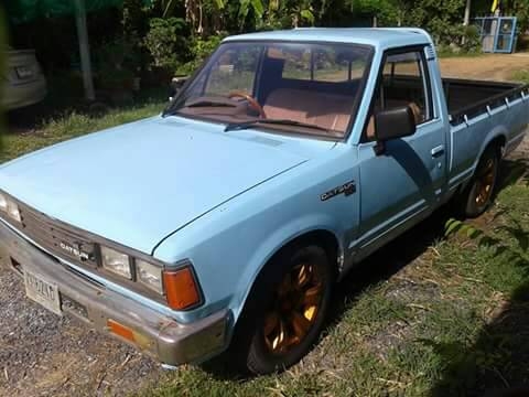 ขายdatsun 720
