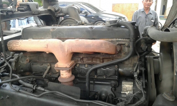 ขายMitsubishi 12ล้อ ดั้มคอกเกษตร