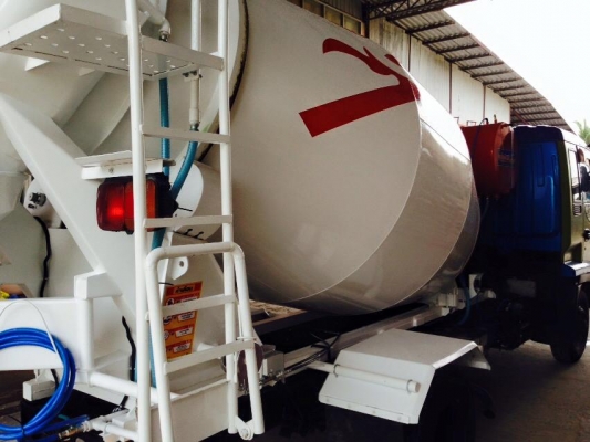 รับต่อรถโม่ปูน 4 คิว