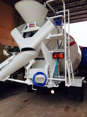 รับต่อรถโม่ปูน 4 คิว